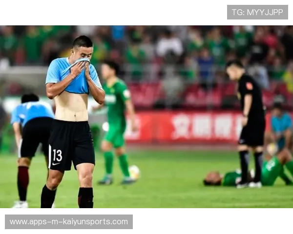 大连主场战术调整奏效，对手防线屡遇难题