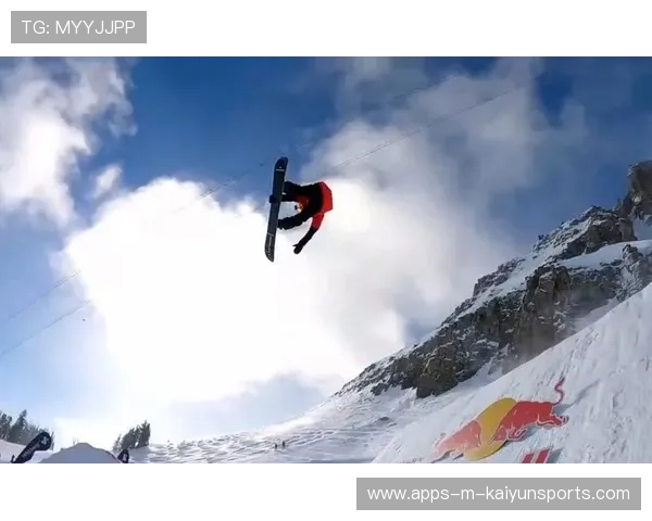 高山滑雪速降赛惊险刺激，速度与勇气的较量，高山速降滑雪运动是什么意思